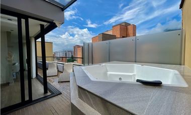 Apartamento en Arriendo Amoblado en Envigado