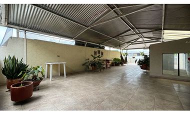 Casa de dos pisos más terraza en venta Barrio Las Américas Palmira