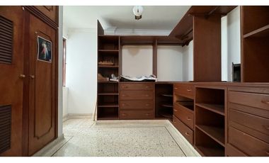 Casa de dos pisos más terraza en venta Barrio Las Américas Palmira