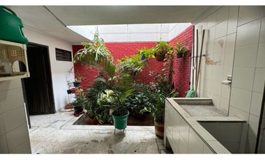 Casa de dos pisos más terraza en venta Barrio Las Américas Palmira