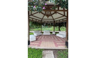 En Venta Hotel Campestre en Villavicencio, Meta (Vía Puerto López)