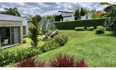 VENTA DE CASA CAMPESTRE EN ARMENIA, QUINDO, COLOMBIA