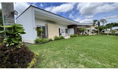 VENTA DE CASA CAMPESTRE EN ARMENIA, QUINDO, COLOMBIA