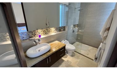 VENTA DE CASA CAMPESTRE EN ARMENIA, QUINDO, COLOMBIA