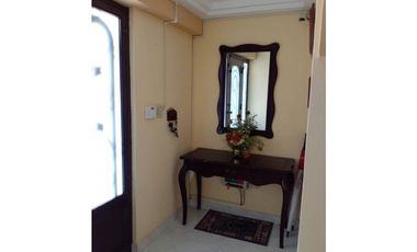 VENTA DE LUJOSA Y AMPLIA CASA EN MIRAFLORES 380M2