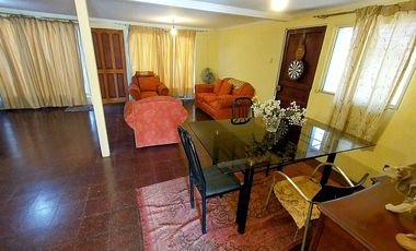 CASA DE 2 PISOS EN ÑUÑOA 4D/2B DE 220M2