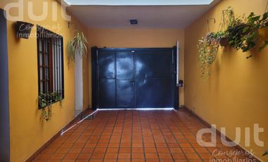 Casa en Venta - B° Marques de Sobremonte
