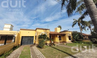 Casa en Venta - B° Marques de Sobremonte