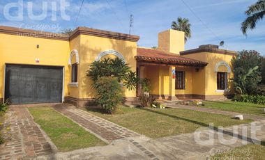 Casa en Venta - B° Marques de Sobremonte