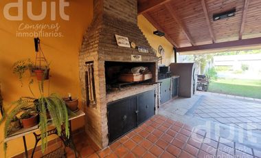 Casa en Venta - B° Marques de Sobremonte