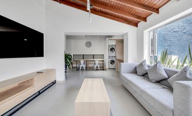 Penthouse Amoblado en Arriendo en el Estadio