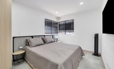 Penthouse Amoblado en Arriendo- Estadio