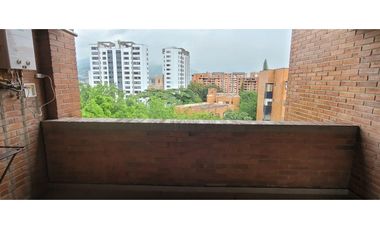 Hermoso Apartaestudio Dúplex Amoblado en el Poblado