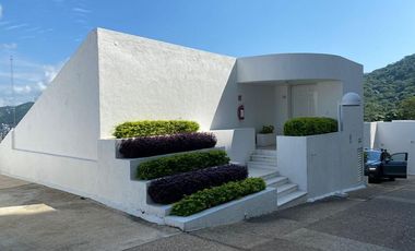 HERMOSA VILLA EN ACAPULCO DIAMANTE