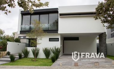 VENTA DE CASA EN RESERVA REAL