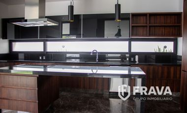 VENTA DE CASA EN RESERVA REAL