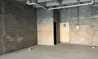 Venta de Local plaza SAAGHI  Real San Agustín