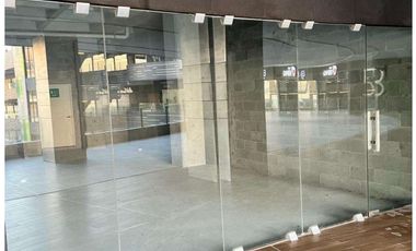 Venta local comercial plaza SAAGHI Real San Agustín