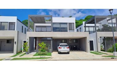 Casa en Explora en Venta - 4 Recámaras, Panamá Pacifico