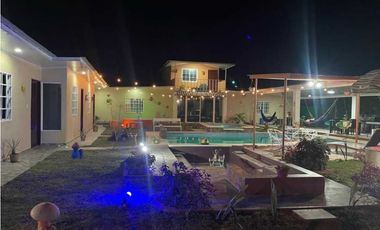 ALQUILER DE CASA EN NUEVA GORGONA, PISCINA Y AMOBLADA, 20 PAX