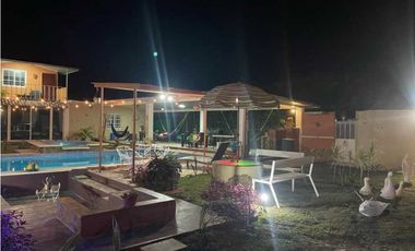 ALQUILER DE CASA EN NUEVA GORGONA, PISCINA Y AMOBLADA, 20 PAX