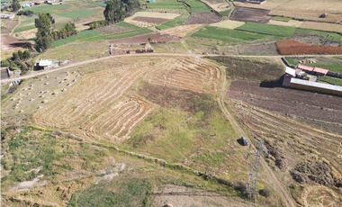 VENDO TERRENO 800 M2 HUAYPO GRANDE CHINCHERO CUSCO PERÚ