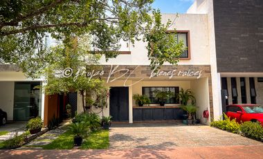 Casa en venta en Solares coto 6