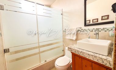 Casa en venta en Solares coto 6