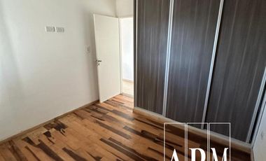Depto. de 3 dormitorios, Edificio Puerta de Alcalá (financiado a 60 meses)