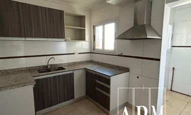Depto. de 2 dormitorios, Edificio Puerta de Alcalá (financiación a 60 meses)