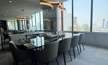 Departamento de lujo de un piso completo en Venta en Privanzas
