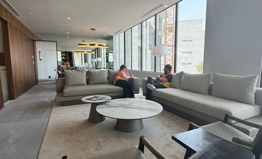 Departamento de lujo de un piso completo en Venta en Privanzas