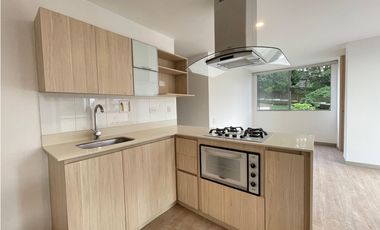 Apartaestudio en Arriendo Loma Los Gonzalez Medellín