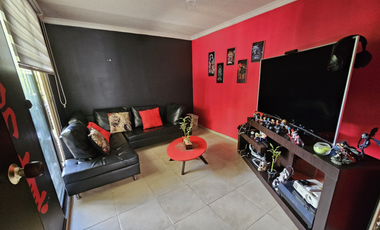 SE VENDE CASA CON HERMOSA VISTA EN LA AVENIDA SUR