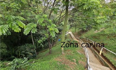 SE VENDE CASA CON HERMOSA VISTA EN LA AVENIDA SUR