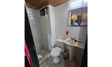 SE VENDE CASA CON HERMOSA VISTA EN LA AVENIDA SUR