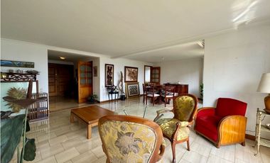 Vendo apartamento en Castropol, el Poblado