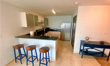 alquiler de hermoso apartamento en Costa del Este