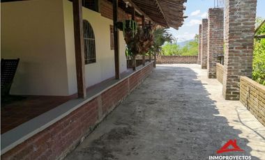 Casa campestre en Alcalá, Valle