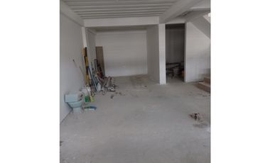 Vendo hermosa casa esquinera para renta en Villamaria caldas