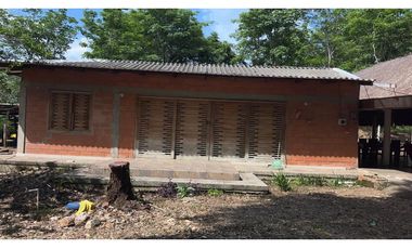 VENTA DE FINCA  DE 4 HECTREAS EN LORICA - CÓRDOBA