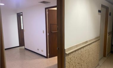 Oficina en venta en El Poblado, Milla de Oro