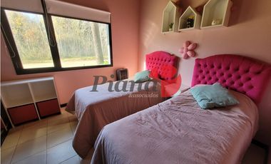 Casa en Venta - Lomas de Valeria - Moderna - Ideal Vivienda