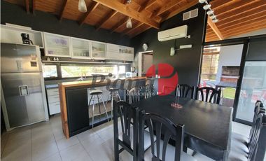 Casa en Venta - Lomas de Valeria - Moderna - Ideal Vivienda