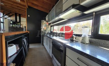 Casa en Venta - Lomas de Valeria - Moderna - Ideal Vivienda
