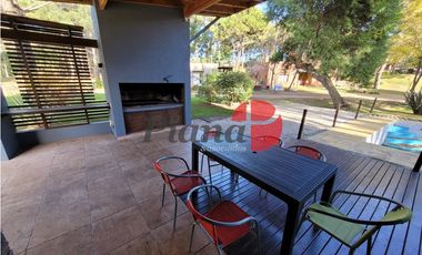 Casa en Venta - Lomas de Valeria - Moderna - Ideal Vivienda