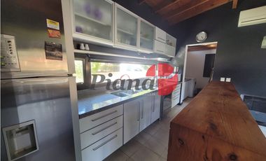 Casa en Venta - Lomas de Valeria - Moderna - Ideal Vivienda