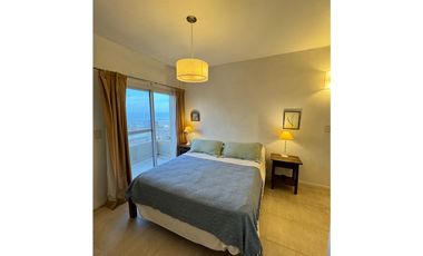 GRAN TRIPLEX A  METROS DEL MAR