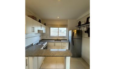 GRAN TRIPLEX A  METROS DEL MAR