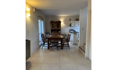 GRAN TRIPLEX A  METROS DEL MAR